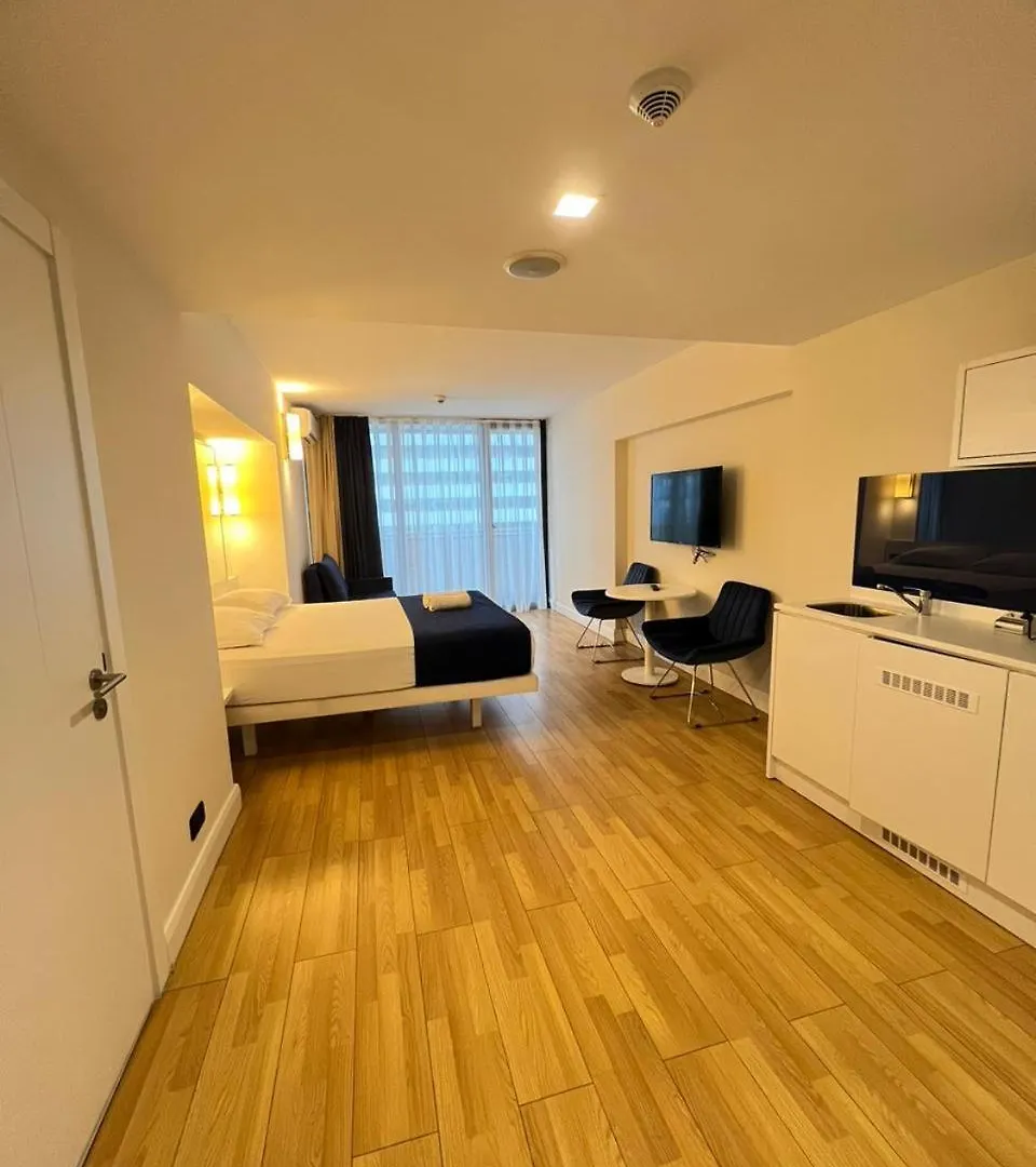 Aparthotel Seasonal - Beautiful Apartments Near The Sea - Orbi City N3 Batumi Georgia