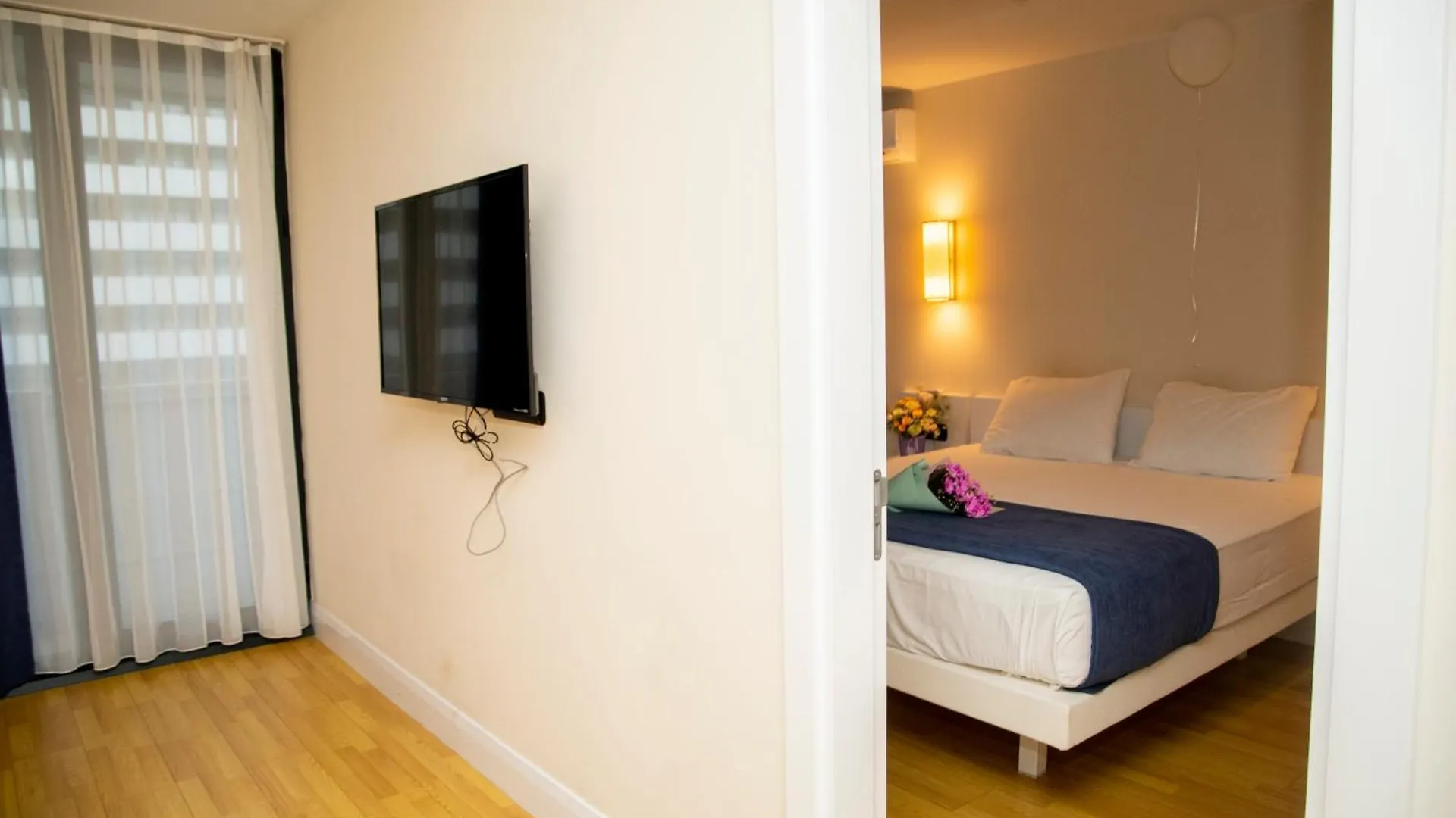 Aparthotel Seasonal - Beautiful Apartments Near The Sea - Orbi City N3 Batumi