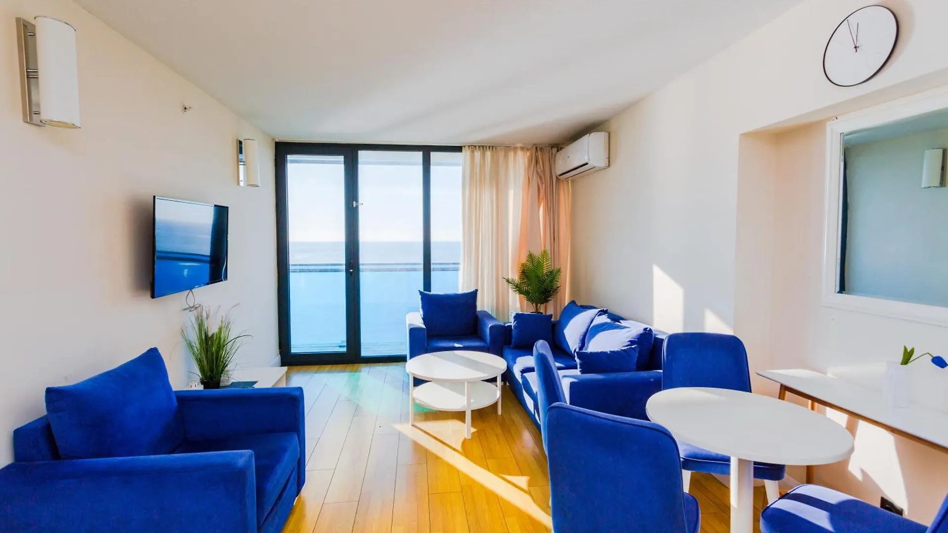Seasonal - Beautiful Apartments Near The Sea - Orbi City N3 Batumi Aparthotel