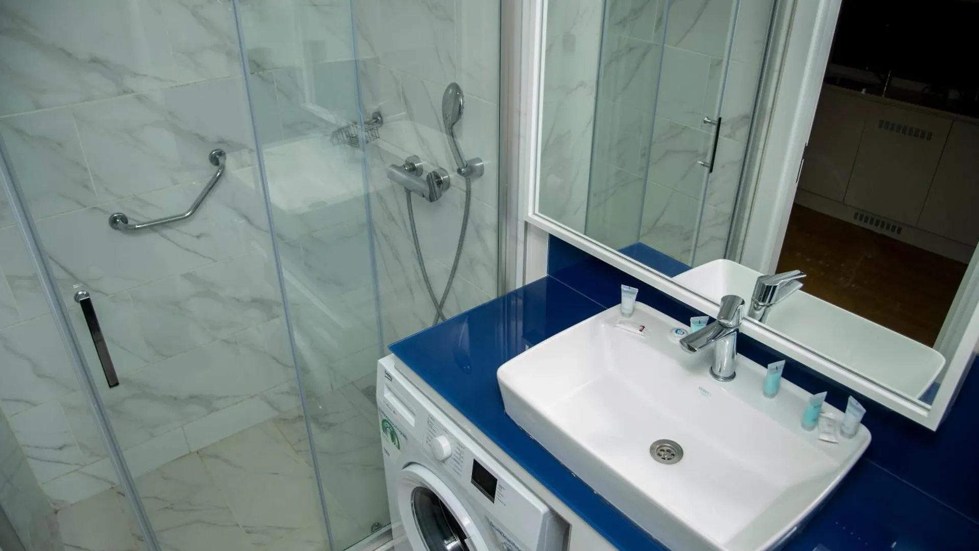 Seasonal - Beautiful Apartments Near The Sea - Orbi City N3 Batumi Aparthotel