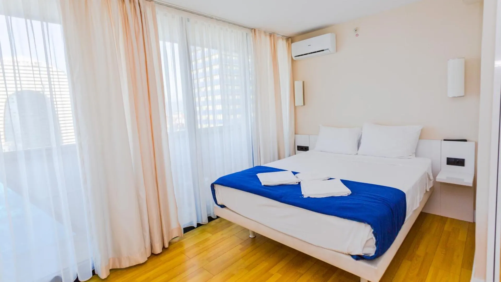 Seasonal - Beautiful Apartments Near The Sea - Orbi City N3 Batumi Aparthotel