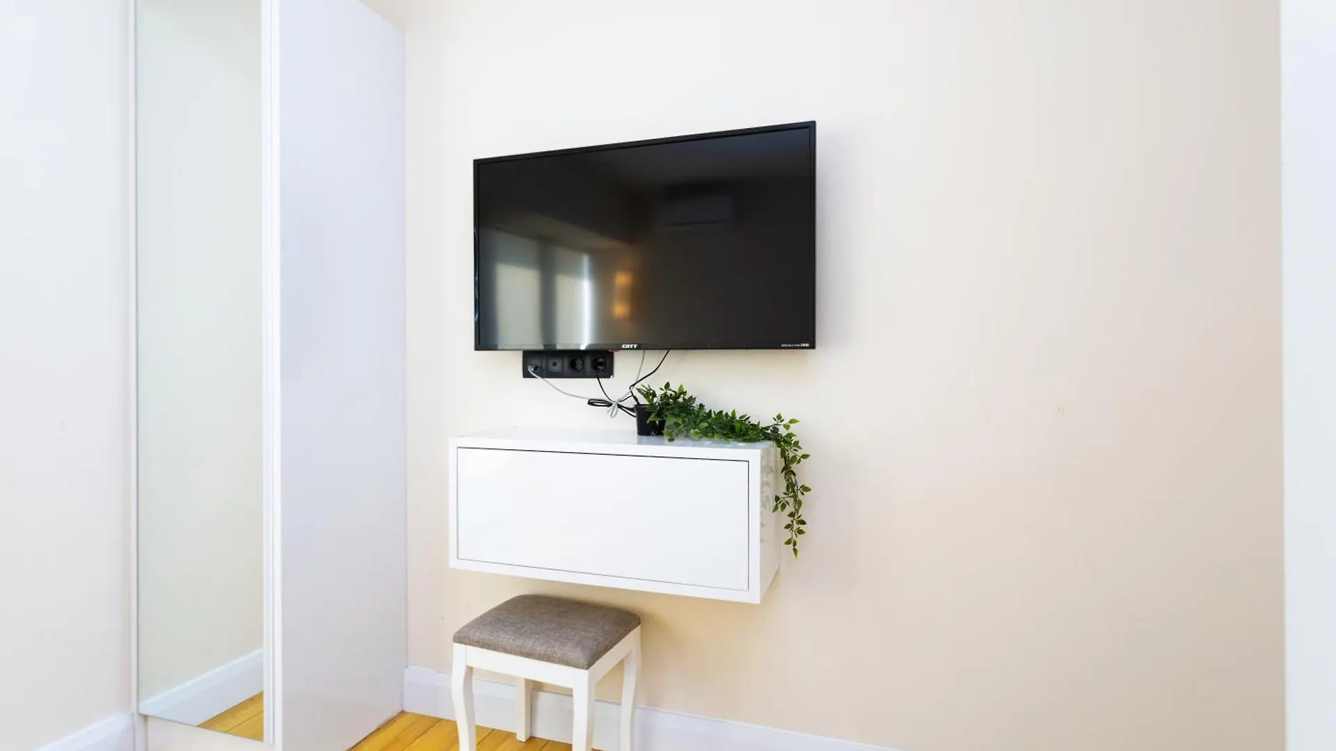 Seasonal - Beautiful Apartments Near The Sea - Orbi City N3 Batumi 0*,